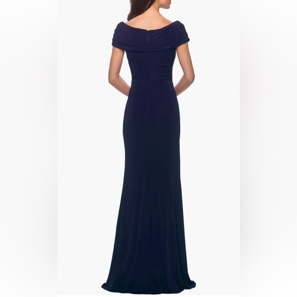 La Femme Ruched Jersey Gown - Picture 2 of 6
